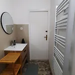 Guest house La Casa 3*